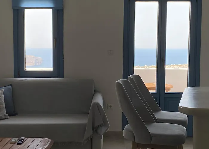 Ena Suites Santorini