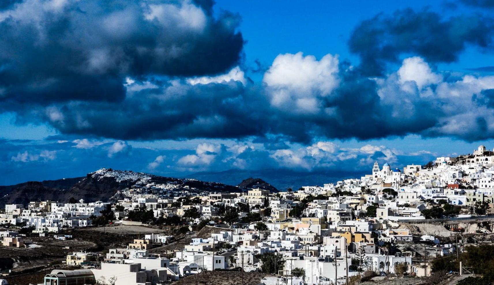 Ena Santorini בית נופש *