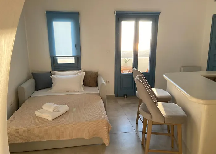 Ena Suites Santorini